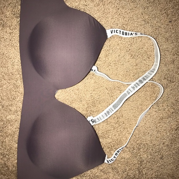 Victoria secret wireless bra - Picture 1 of 3